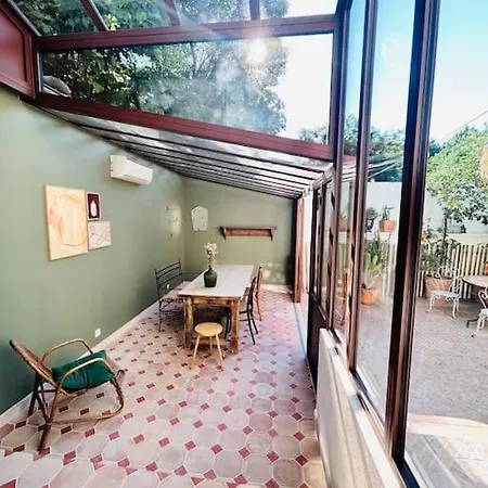 Maison Atypique Au Coeur De Montpellier, Cours Et Parking 蒙彼利埃