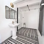Maison Atypique Au Coeur De Montpellier, Cours Et Parking Feriehus *
