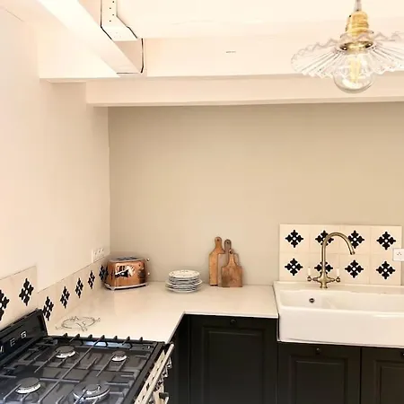 Casa vacanze Maison Atypique Au Coeur De Montpellier, Cours Et Parking Montpellier